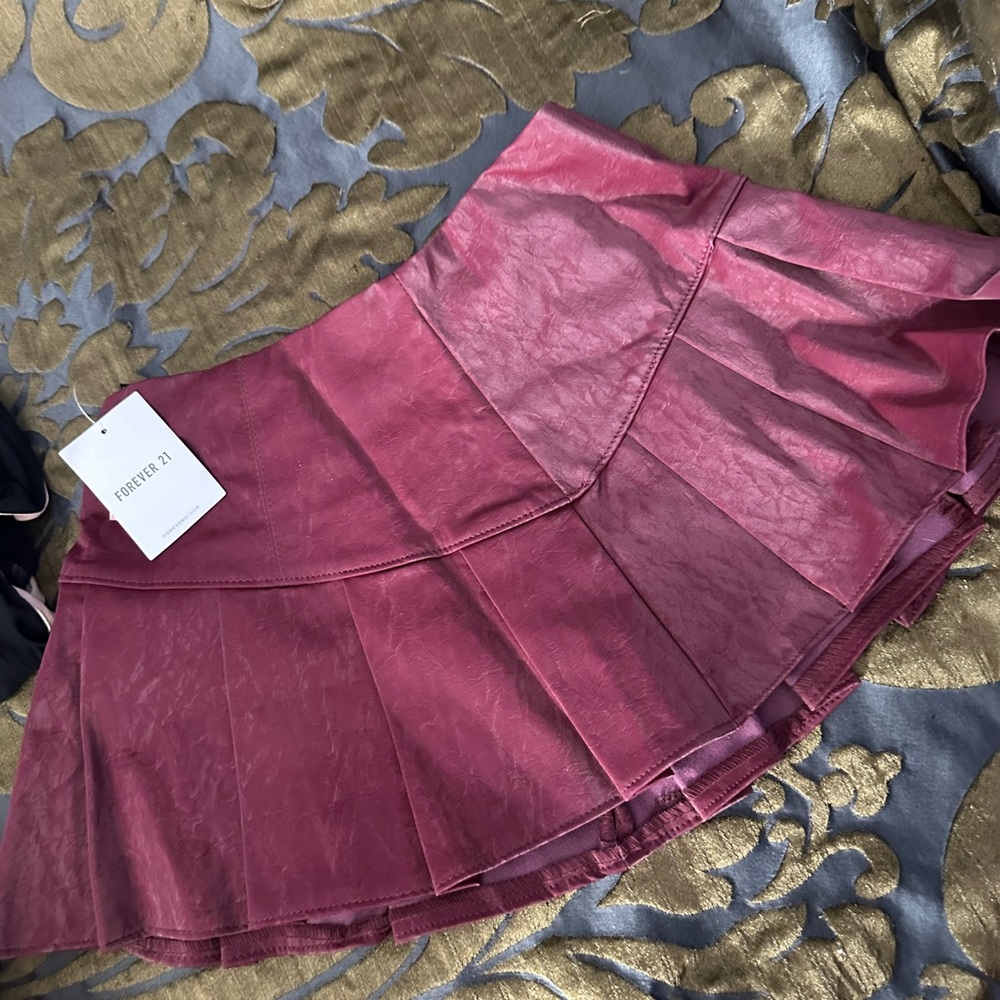 Mini skirt!